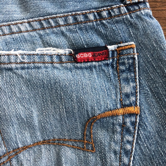 BCBG Jeans - Picture 1 of 3